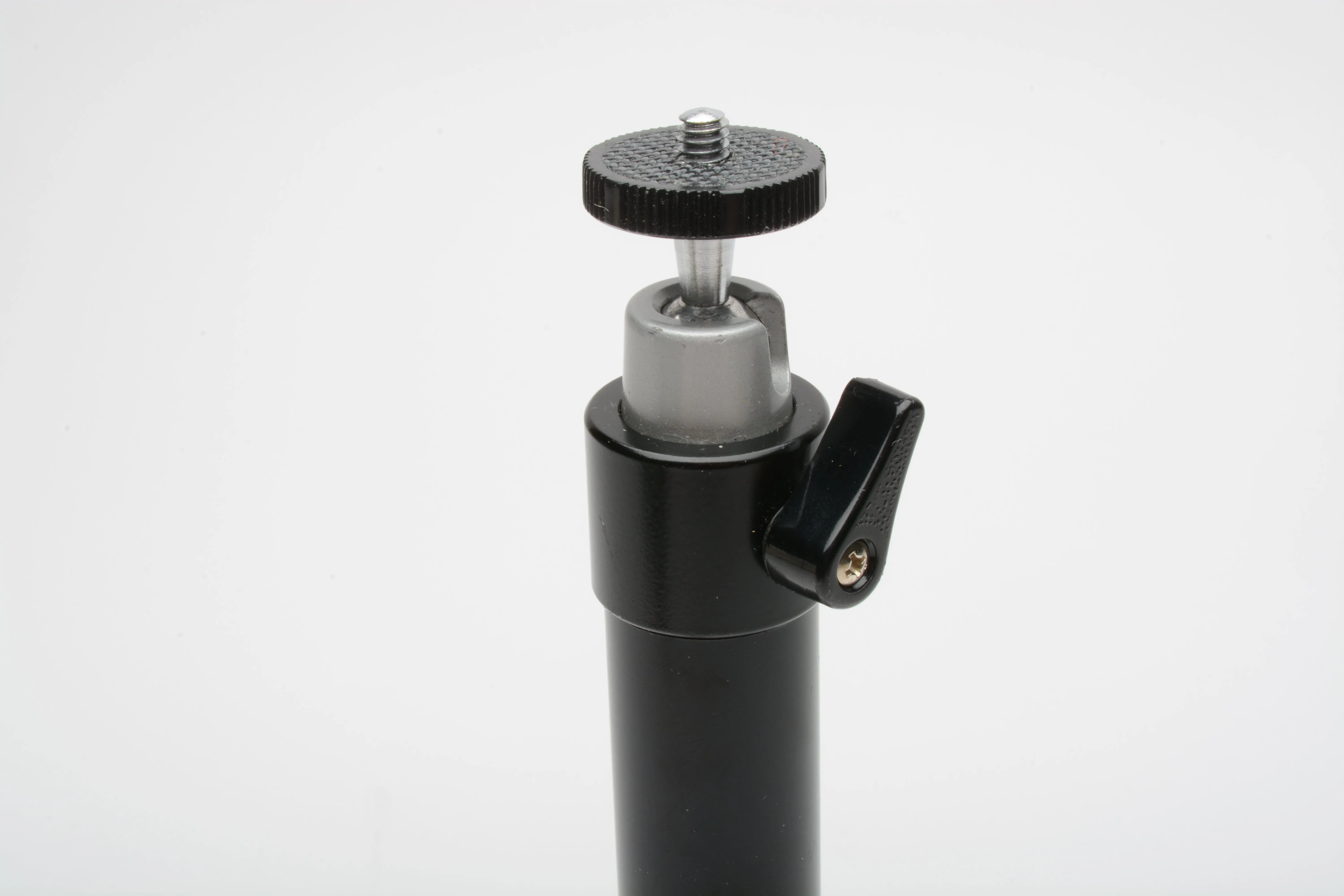 Compact folding table tripod ~8" tall folded, w/ball head