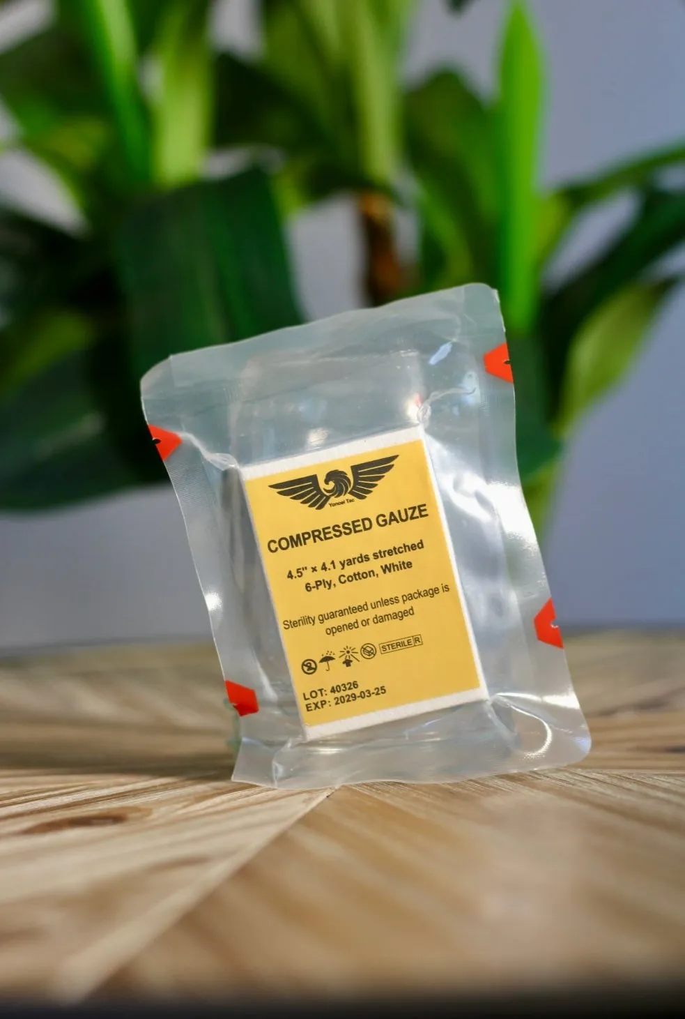 COMPRESSED FOLDED GAUZE - Yellow