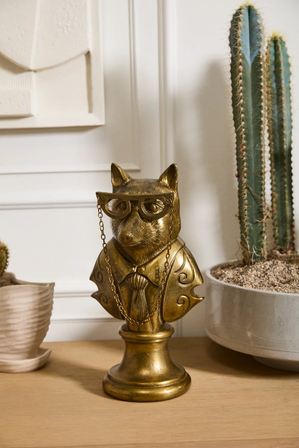 E E Eloise Bust