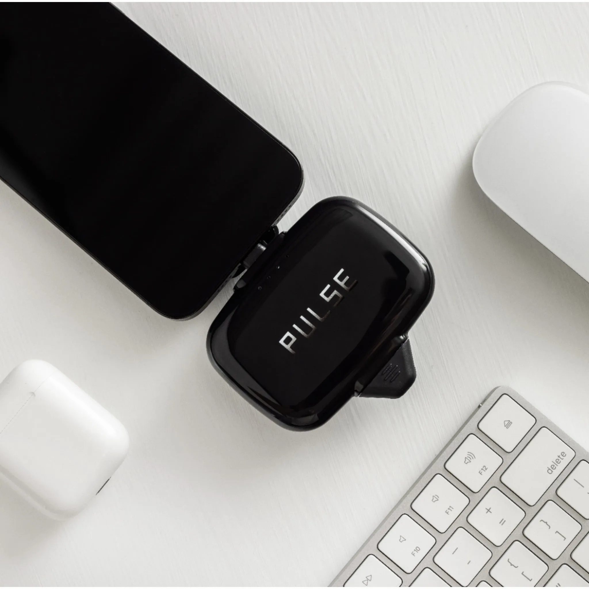 Essential Bundle – Universe, Venus & Fast Charging Cable