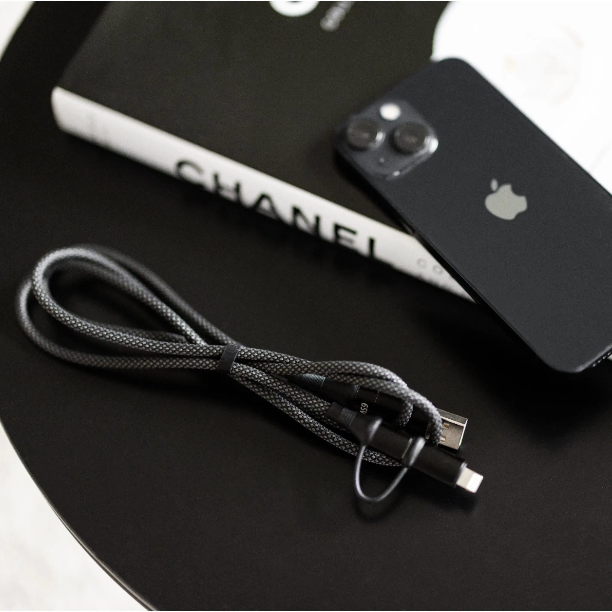 Essential Bundle – Universe, Venus & Fast Charging Cable