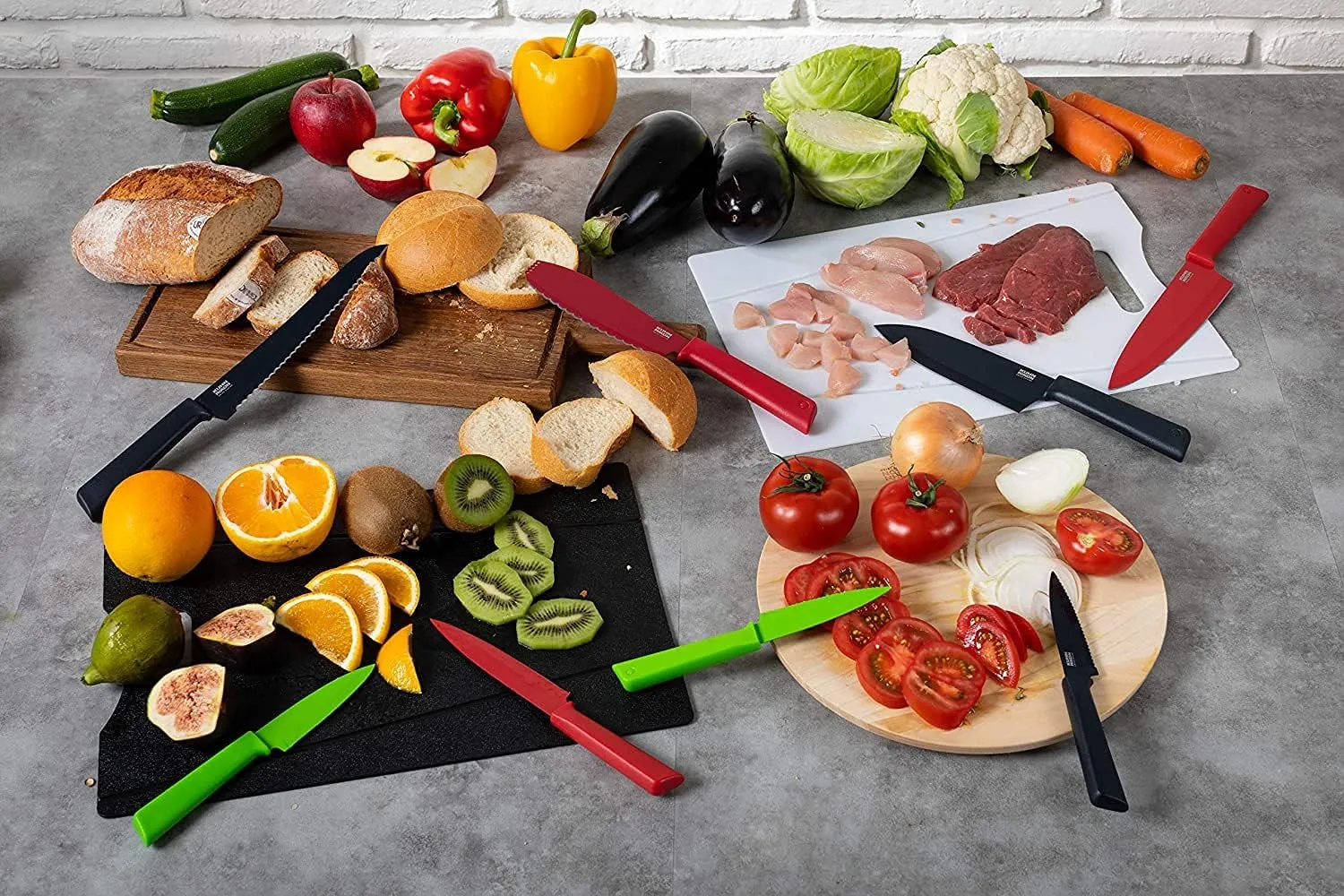 Kuhn Rikon COLORI  Mixed Knife Set with Non-Stick Coating and Safety Sheaths, Set of 3, Green, Red and Dark Grey