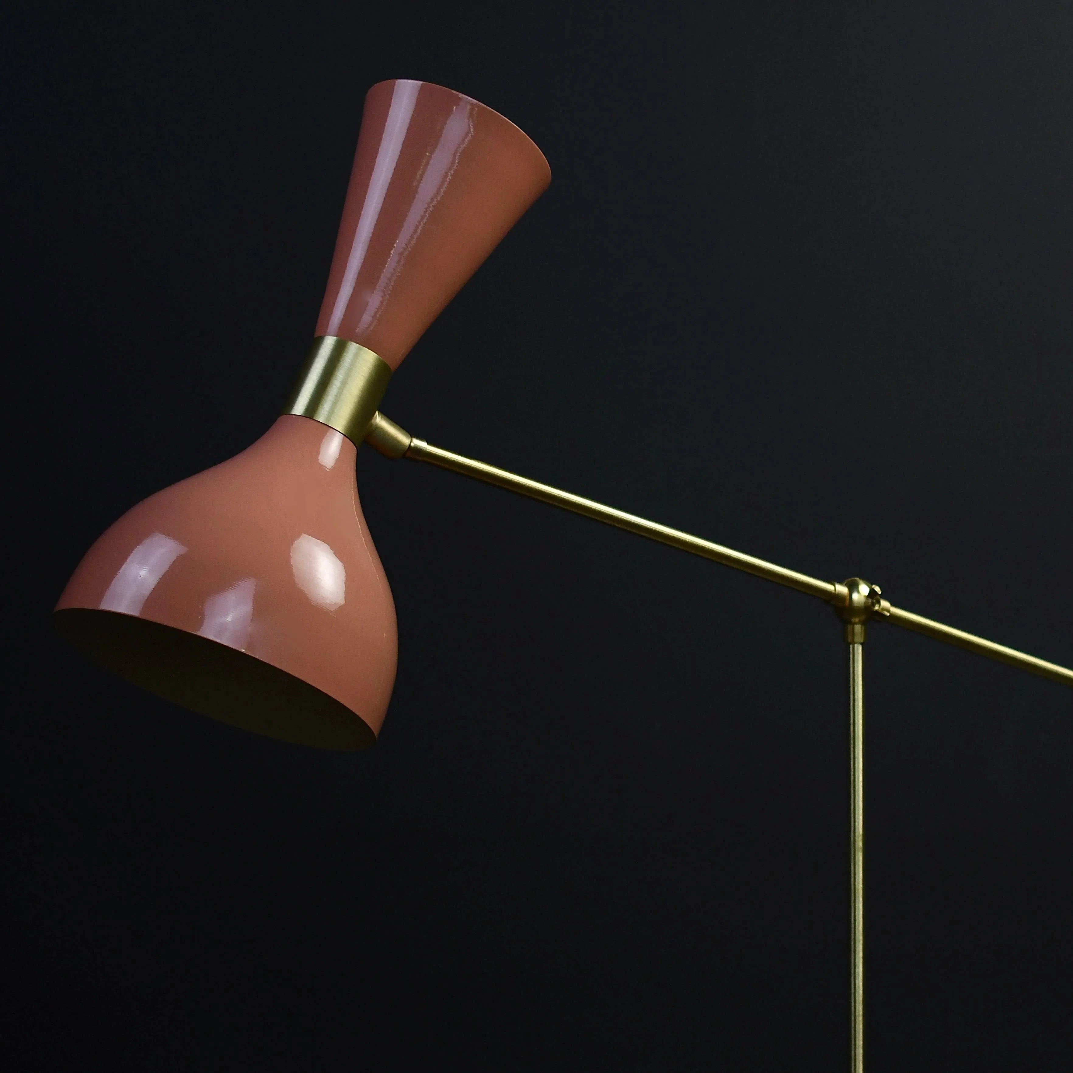 Ludo Table Lamp