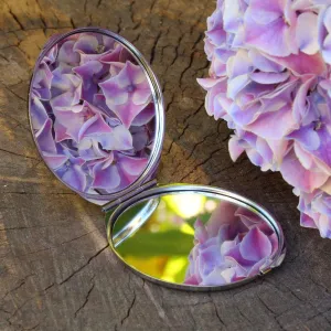 NewCharms Selena Singing Legend Compact with Mirrors - Perfect Pocket and Purse Size Folding Mirror for Applying Make Up Anywhere