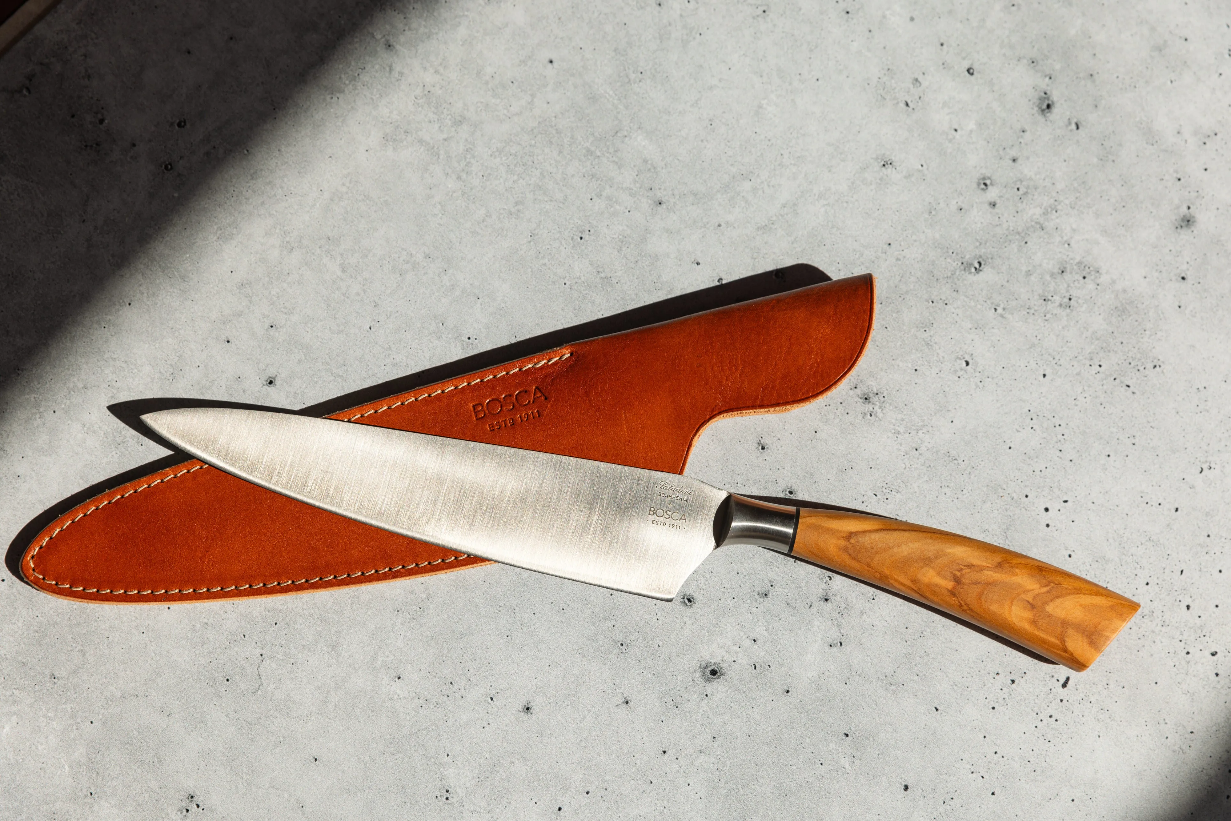 Olive   Steel Chefs Knife w/ Leather Sheath