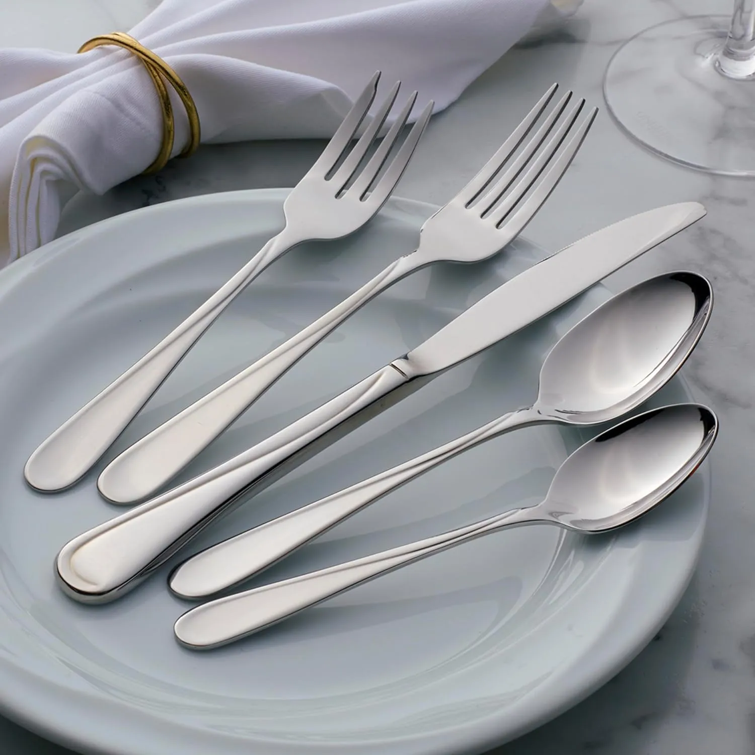 Oneida Flight 65 Piece Everyday Flatware, Service for 12, 18/0 Stainless Steel, Silverware Set, Dishwasher Safe