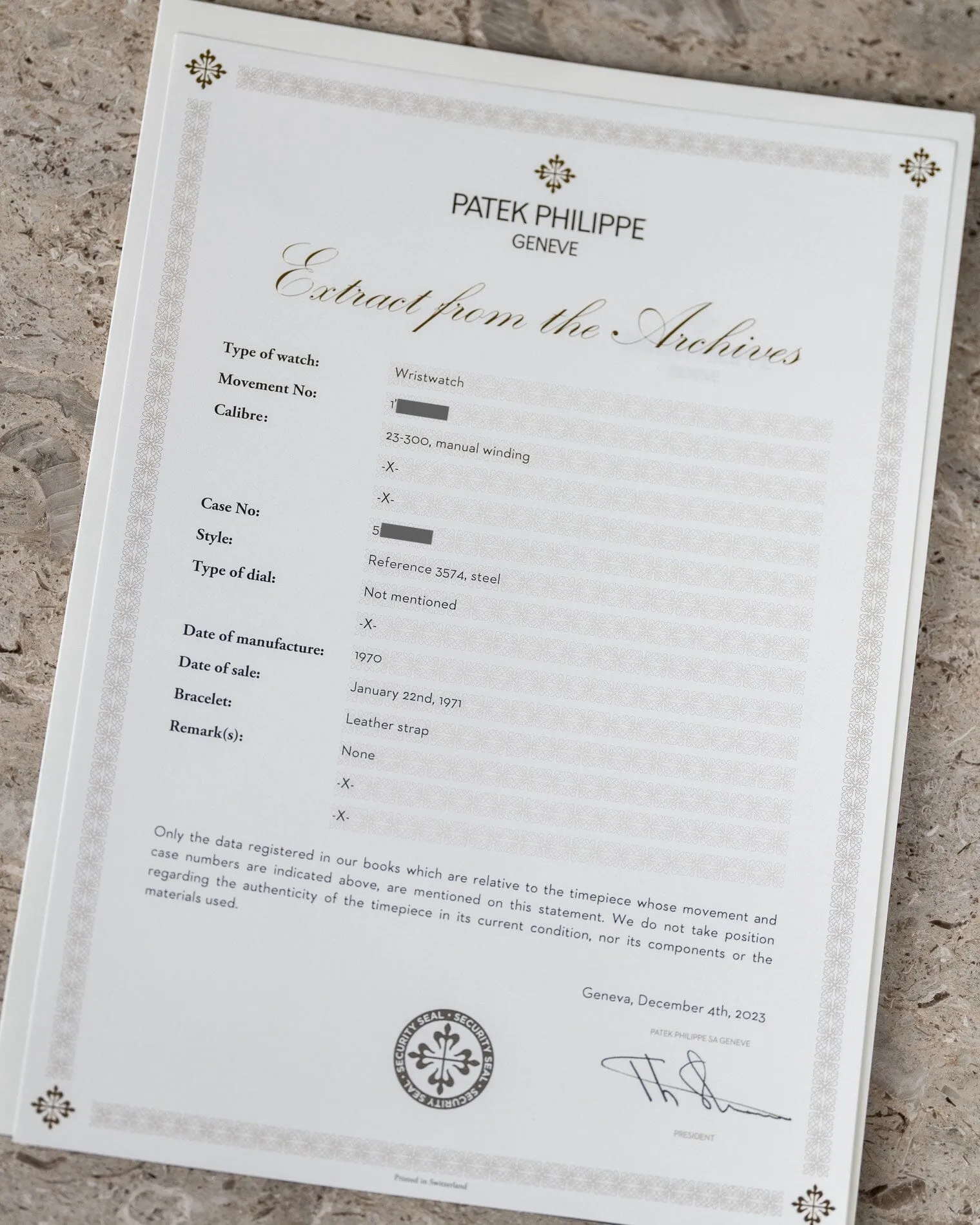Patek Philippe カラトラバ 3574 SS ブルーダイアル アーカイブ付き