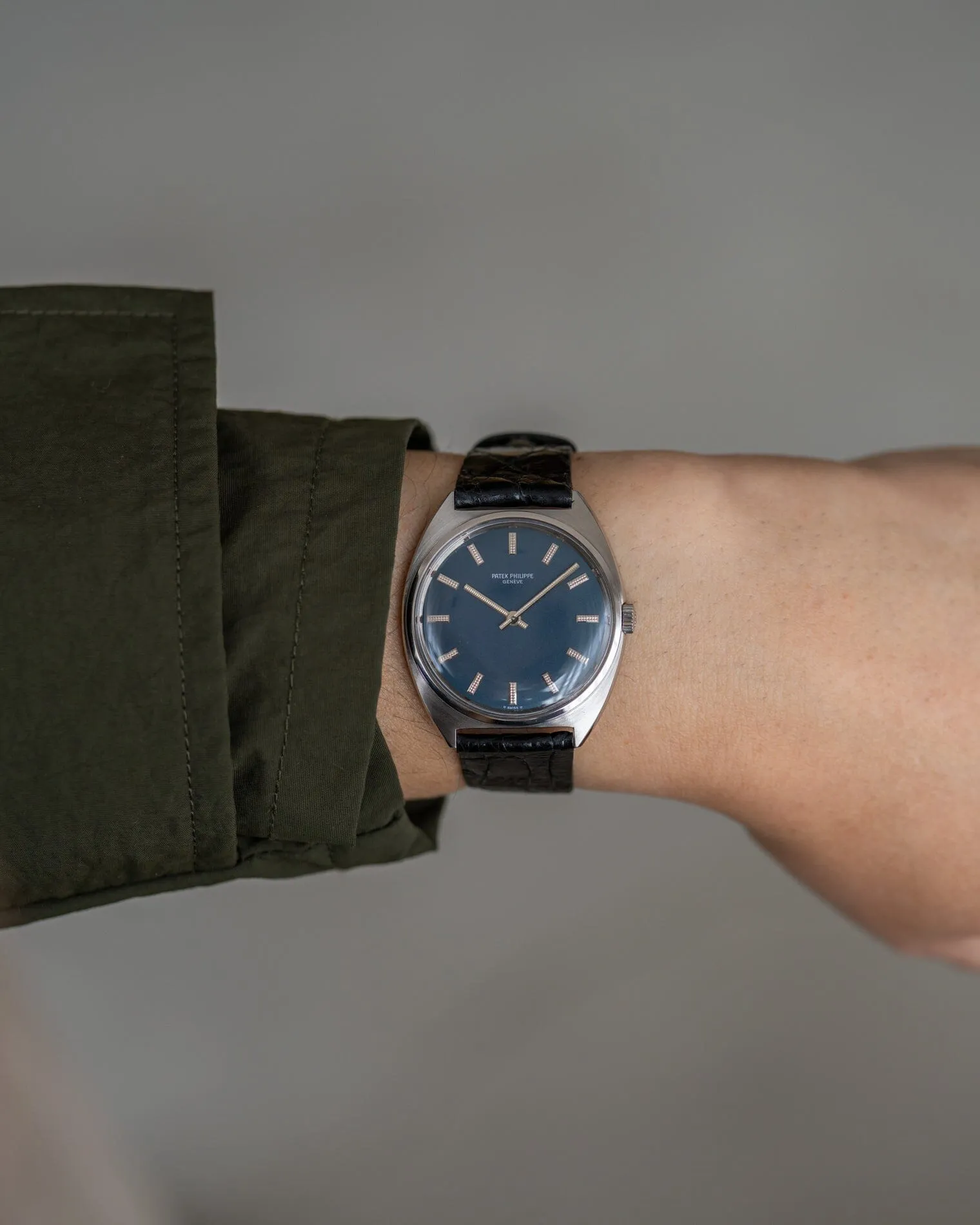 Patek Philippe カラトラバ 3574 SS ブルーダイアル アーカイブ付き