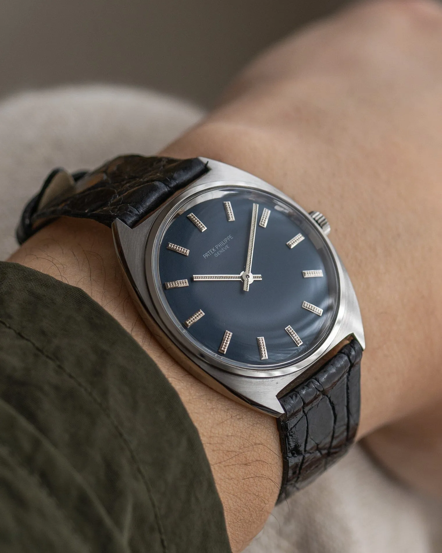 Patek Philippe カラトラバ 3574 SS ブルーダイアル アーカイブ付き