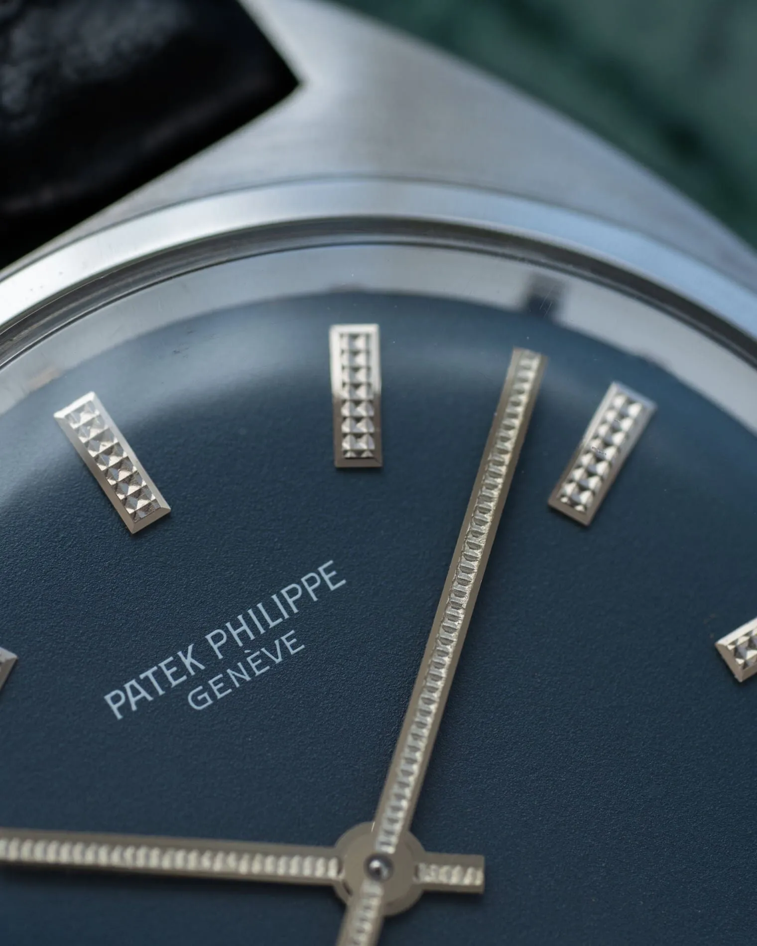 Patek Philippe カラトラバ 3574 SS ブルーダイアル アーカイブ付き