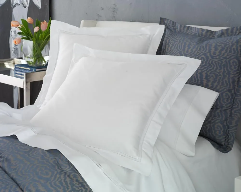 Peacock Alley Lyric Percale Duvet Covers - 500 Thread Count, Made in Italy, Luxury and Comfort - Full/Queen (Platinum)