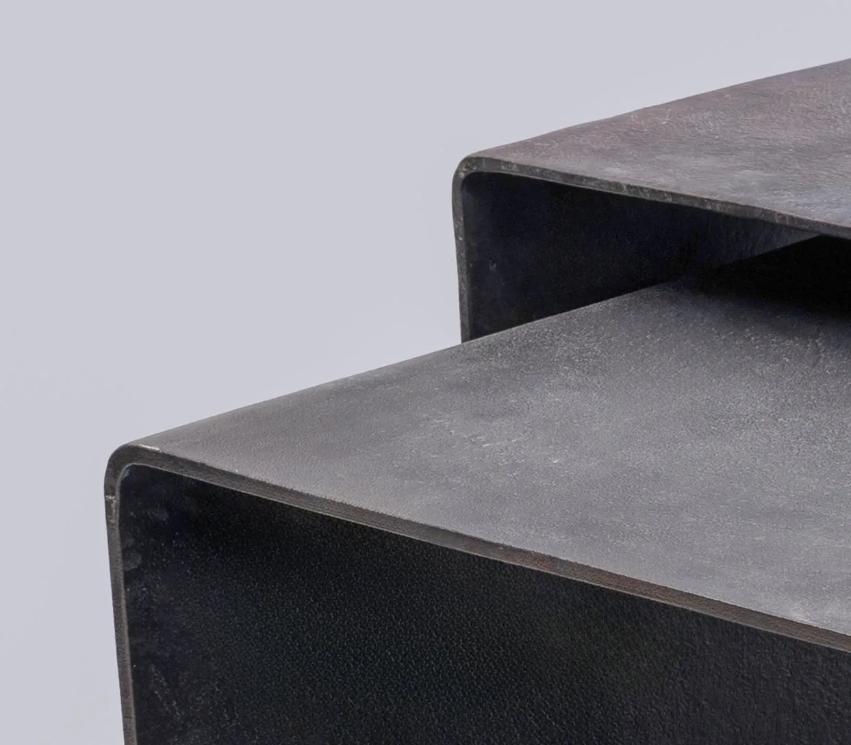 POLYGON END TABLE