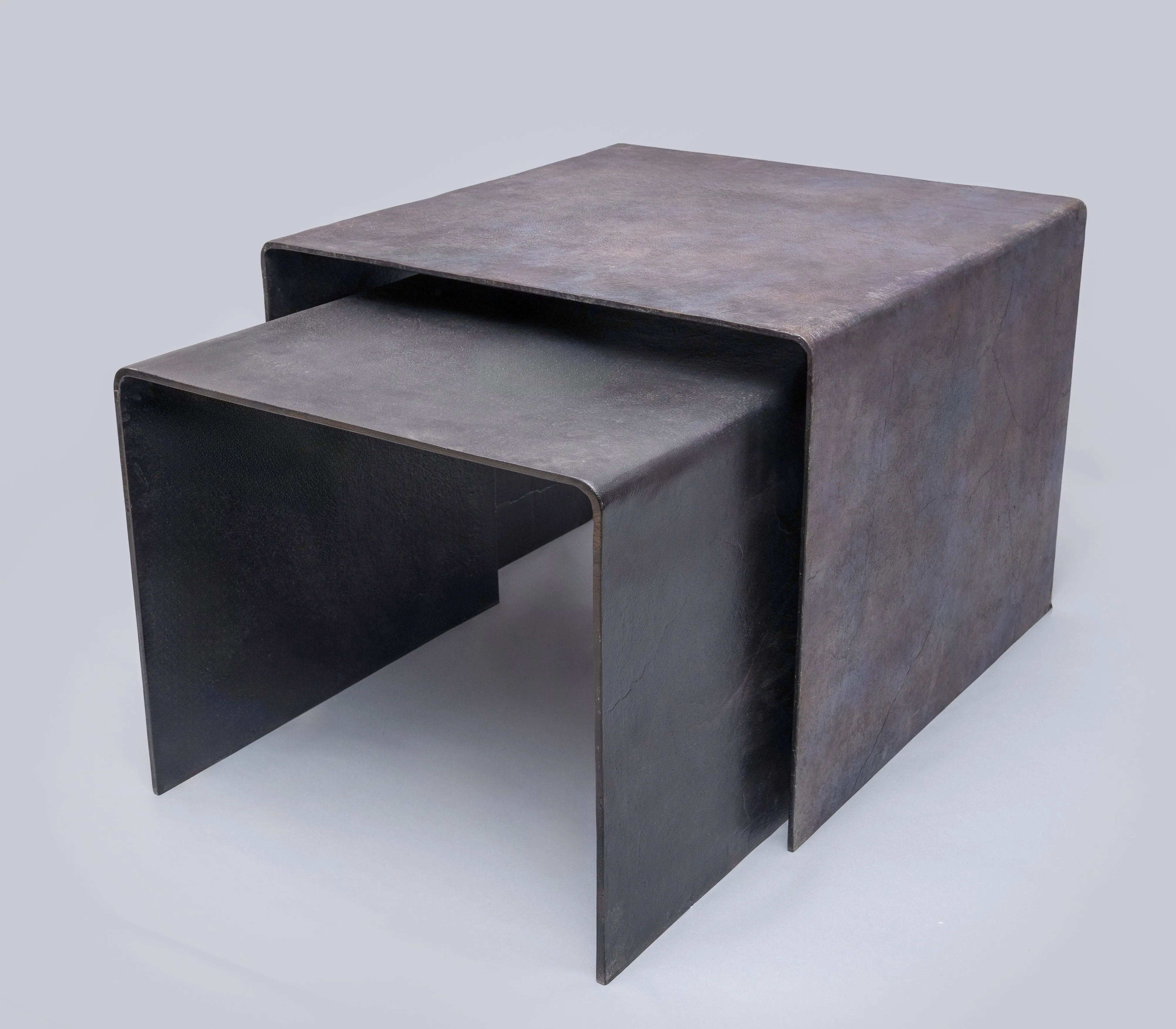 POLYGON END TABLE