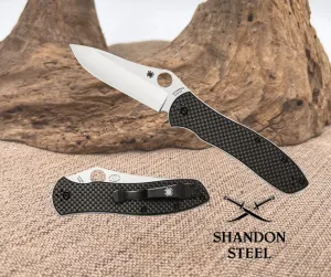 Spyderco Bradley Folder™ 2 Carbon Fiber C134CF2