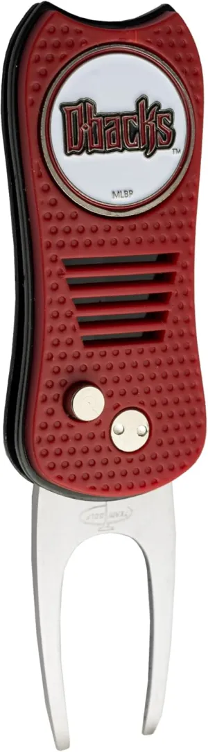 Team Golf MLB Switchblade Divot Tool with Double-Sided Magnetic Ball Marker, Features Patented Single Prong Design, Causes Less Damage to Greens, Switchblade Mechanism