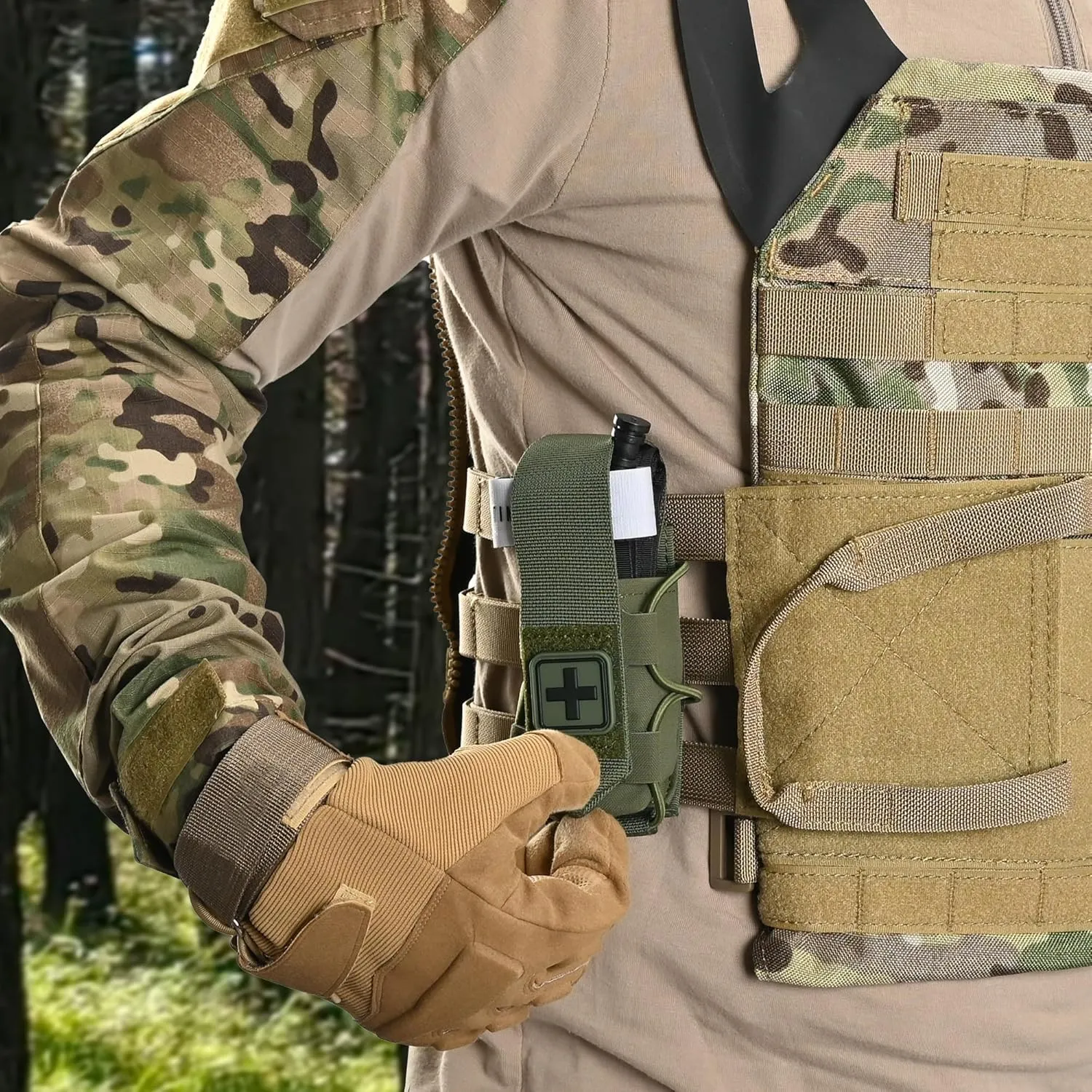Tourniquet Pouch with Molle Clip,SABADO Tourniquet Holder Removeable Flap Cover,TQ Pouch for Duty Belt and Tactical Vest