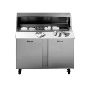 Traulsen UPT3212-R Right Hinged 12 Pan Compact Refrigerated Prep Table
