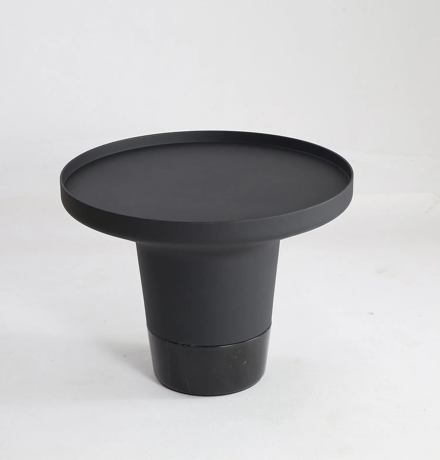 Zélie Side Table - Black
