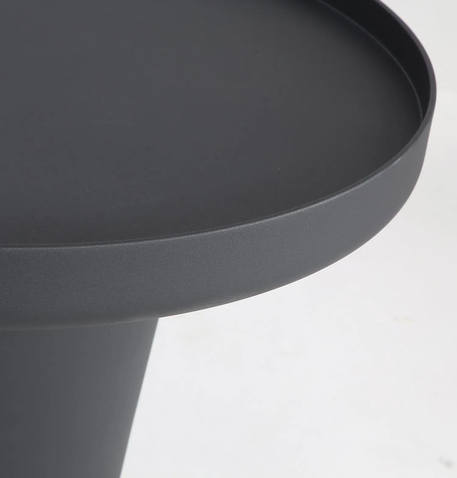 Zélie Side Table - Black